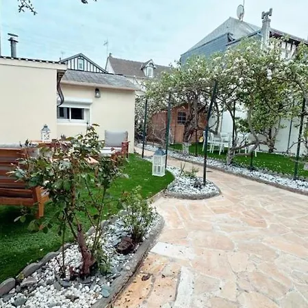 Charmante Maison Centre Ferienhaus *